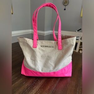 Victoria’s Secret tote bag